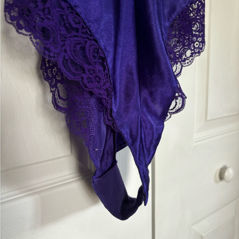 Beautiful satin lace purple bodysuit - Picture 3 of 7